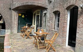 Slapen onder de Dom